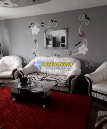 apartament-2-camere-decomandat-de-vanzare-ampoi-1-2