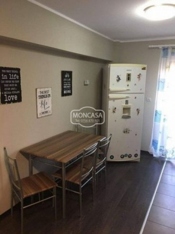 apartament-2-camere-zona-geroge-enescu-floraria-yoli-etaj-3-1