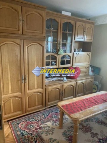 apartament-3-camere-decomandat-de-vanzare-cetate-3