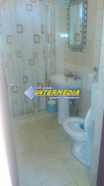 casa-de-vanzare-cu-teren-de-1100-mp-zona-obreja-11