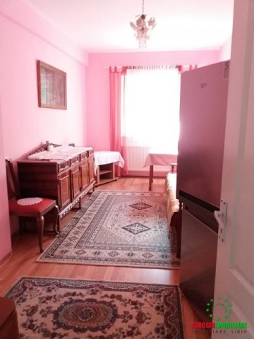 apartament-3-camere-la-casa-de-inchiriat-in-sibiu-zona-calea-dumbravii-3