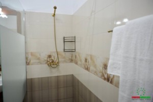 apartament-impartit-in-2-garsoniere-de-vanzare-in-sibiu-ultracentral-4