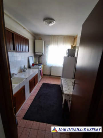 nu-colaboreaza-vand-apartament-3-camere-campulung-muscel-grui-areges-3