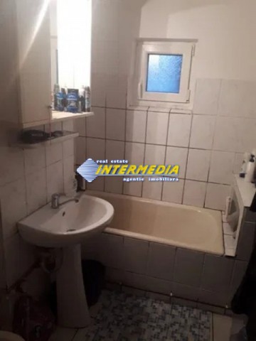 apartament-3-camere-de-vanzare-cetate-alba-iulia-9