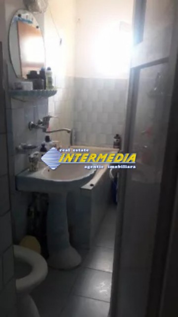 2-camere-de-vanzare-in-cetate-finisat-complet-4