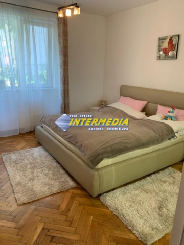 apartament-cu-4-camere-si-garaj-de-inchiriat-in-caroline-9
