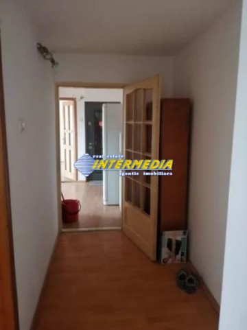 3-camere-decomandat-in-cartierul-ampoi-3-de-vanzare-5
