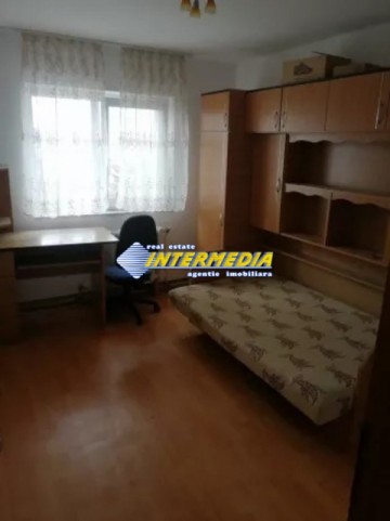3-camere-decomandat-in-cartierul-ampoi-3-de-vanzare-8