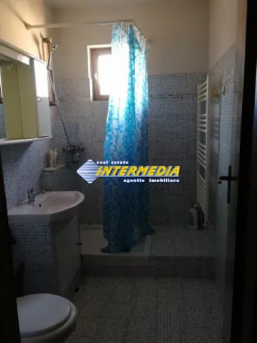 apartament-3-camere-decomandat-in-cartierul-cetate-alba-iulia-6