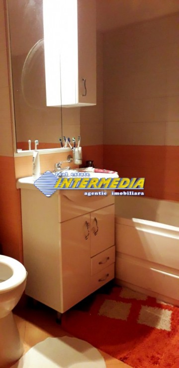 apartament-cu-2-camere-si-living-de-vanzare-in-bloc-nou-in-cetate-6