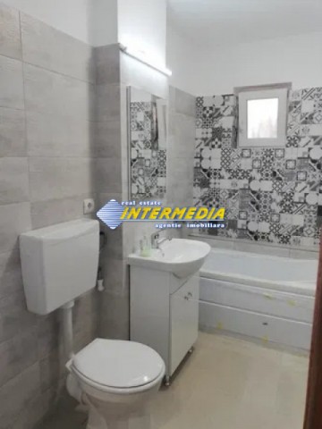 apartament-2-camere-de-vanzare-in-cetate-in-apropiere-de-bulevard-4
