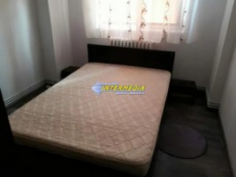 garsoniera-decomandata-in-cetate-zona-mercur-finisata-mobilata-etaj-2-4
