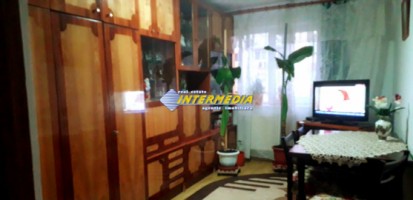 apartament-3-camere-de-vanzare-cetate-2