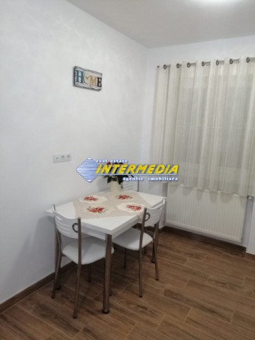 apartament-2-camere-de-inchiriat-in-cetate-zona-bulevard-mobilat-utilat-6