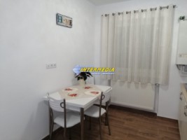 apartament-2-camere-de-inchiriat-in-cetate-zona-bulevard-mobilat-utilat-8