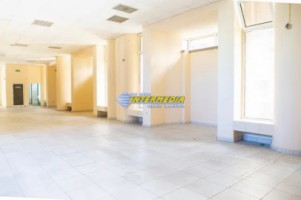 spatiu-comercial-de-inchiriat-in-cetate-finisat-4