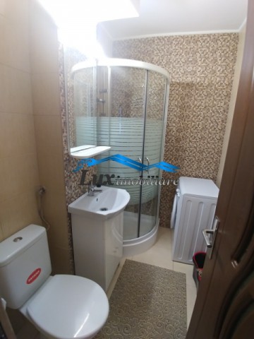 vand-apartament-3-camere-in-vila-zona-cetatuia-maior-cranta