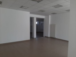 spatiu-comercial-160-mp-calea-nationala-3