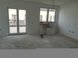 apartament-4-camere-tip-penthouse-doua-terase-mari-pret-avantajos-12