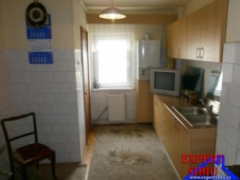 inchiriez-apartament-3-camere-decomandatzona-calea-dumbravii-6