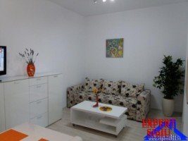 inchiriez-2-apartament-la-casa-zona-ultracentrala