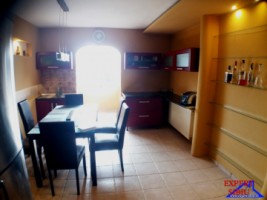 inchiriez-apartament-2-camere-decomandat-renovat-zona-strand-5