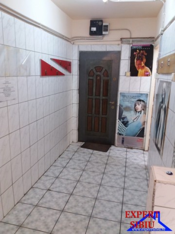 vand-apartament-2-camere-cu-schimbare-de-destinatiezona-cedonia-5