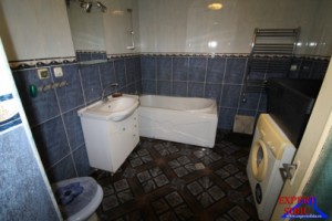 inchiriez-apartament-2-camere-la-casa-zona-semicentrala-3