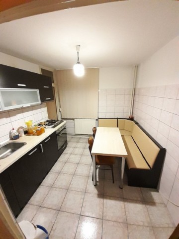 apartament-4-camere-otopeni-ultracentral-4