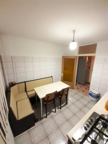 apartament-4-camere-otopeni-ultracentral-5