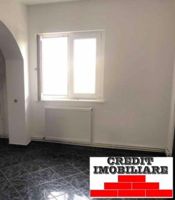 vand-apartament-4-camere-strlaminoarelor