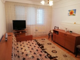 apartament-cu-3-camere-decomandat-podu-ros-9