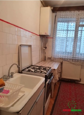 apartament-2-camere-blv-mihai-viteazu-etajul-3-6
