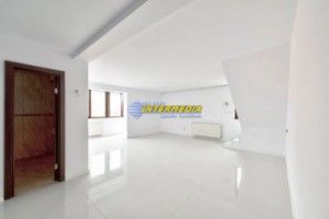 apartament-nou-4-camere-2-bai-2-balcoane-mari-scara-interioara-cetate-finisat-modern-si-loc-parcare