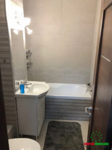 apartament-cu-2-camere-de-inchiriat-zona-mihai-viteazu-5
