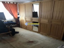 4-camere-de-vanzare-in-cetate-etaj-1-bloc-proprietati-3