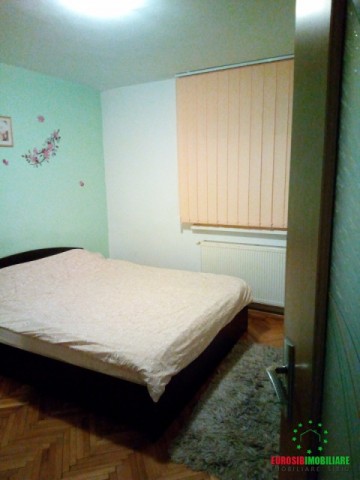 apartament-3-camere-decomandat-zona-strand-4