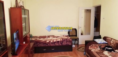 apartament-2-camere-de-vanzare-in-cetate-1