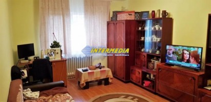apartament-2-camere-de-vanzare-in-cetate-4