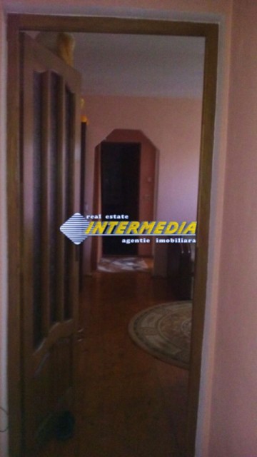 apartament-2-camere-de-vanzare-cetate-zona-mercur-etaj-2-6