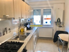 apartament-2-camere-decomandat-de-vanzare-in-cetate-etaj-3-finisat-complet-1