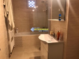 apartament-2-camere-decomandat-de-vanzare-in-cetate-etaj-3-finisat-complet-8