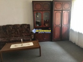 apartament-2-camere-decomandat-de-vanzare-cetate-2