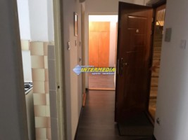 apartament-2-camere-decomandat-de-vanzare-cetate-3