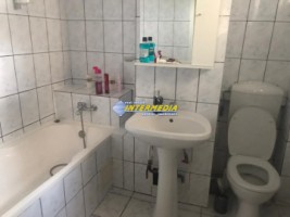 2-camere-de-vanzare-in-cetate-etaj-intermediar-finisat-mobilat-si-utilat-5