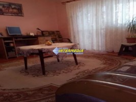 apartament-2-camere-de-vanzare-cetate-zona-mercur-etaj-2-7