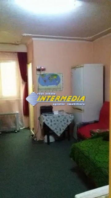 garsoniera-in-cetate-de-vanzare-cu-balcon-1