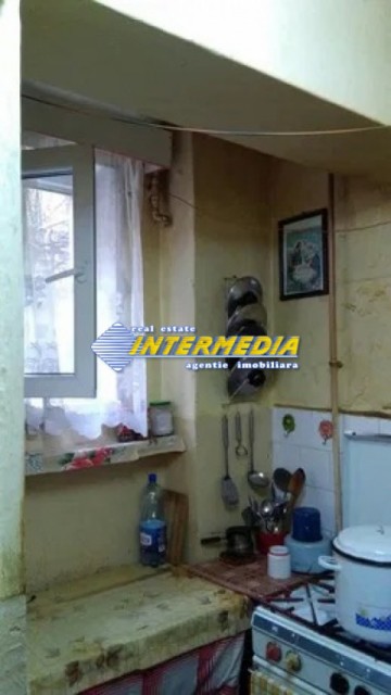 garsoniera-in-cetate-de-vanzare-cu-balcon-6