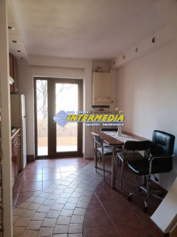 apartament-2-camere-decomandat-finisat-si-mobilat-zona-tolstoi-etaj-1-4