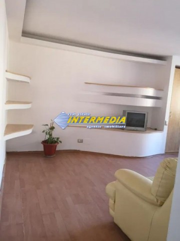 apartament-2-camere-decomandat-finisat-si-mobilat-zona-tolstoi-etaj-1-7